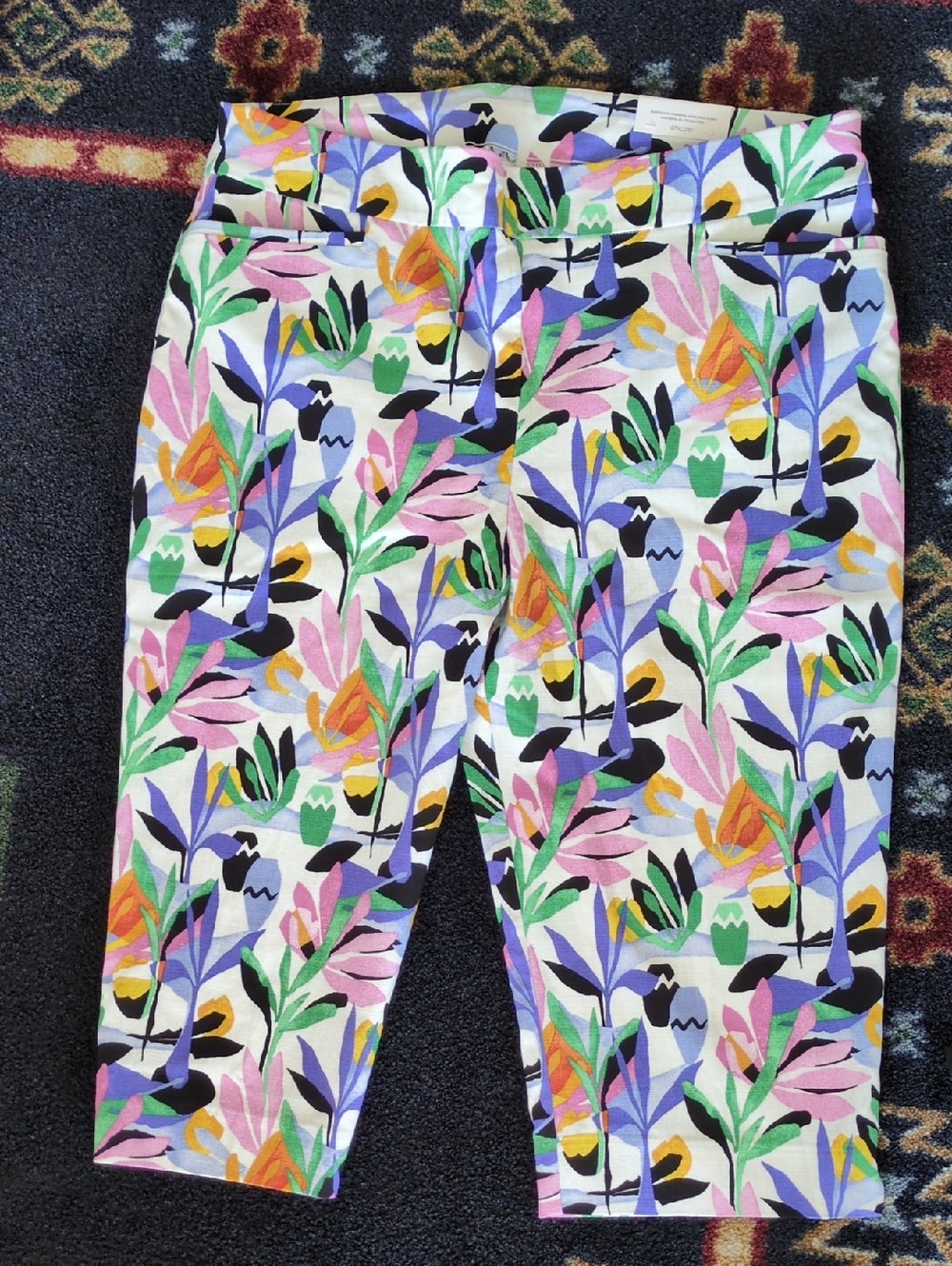 Chico's Multicolor Floral Print Cropped Pants - White Base